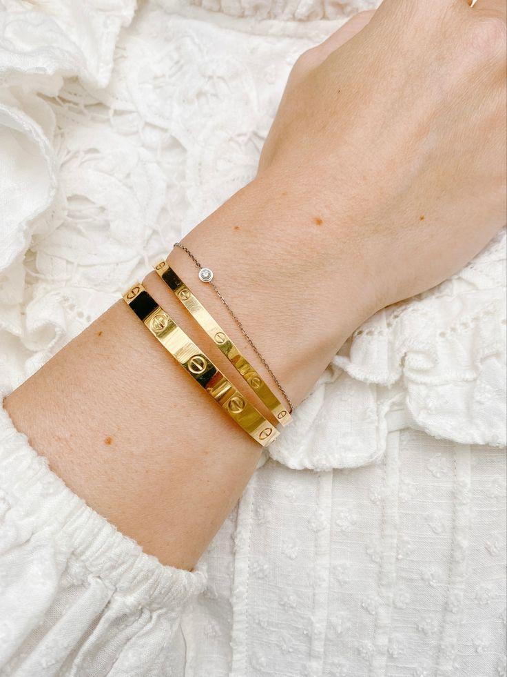 Elegant 18K Gold Classic Love Bracelet