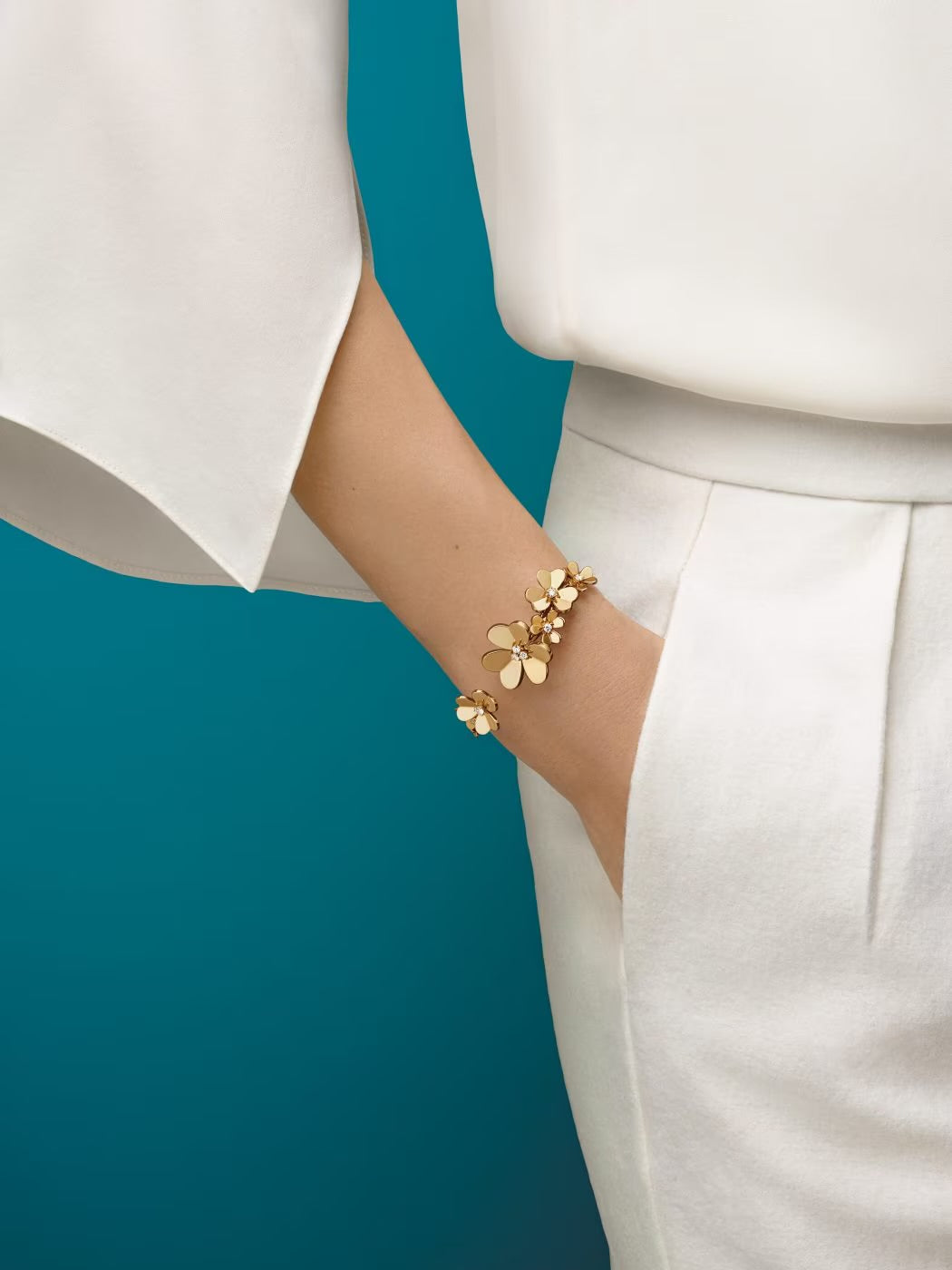 Frivole Bracelet, 7 Flowers - Diana Hampton