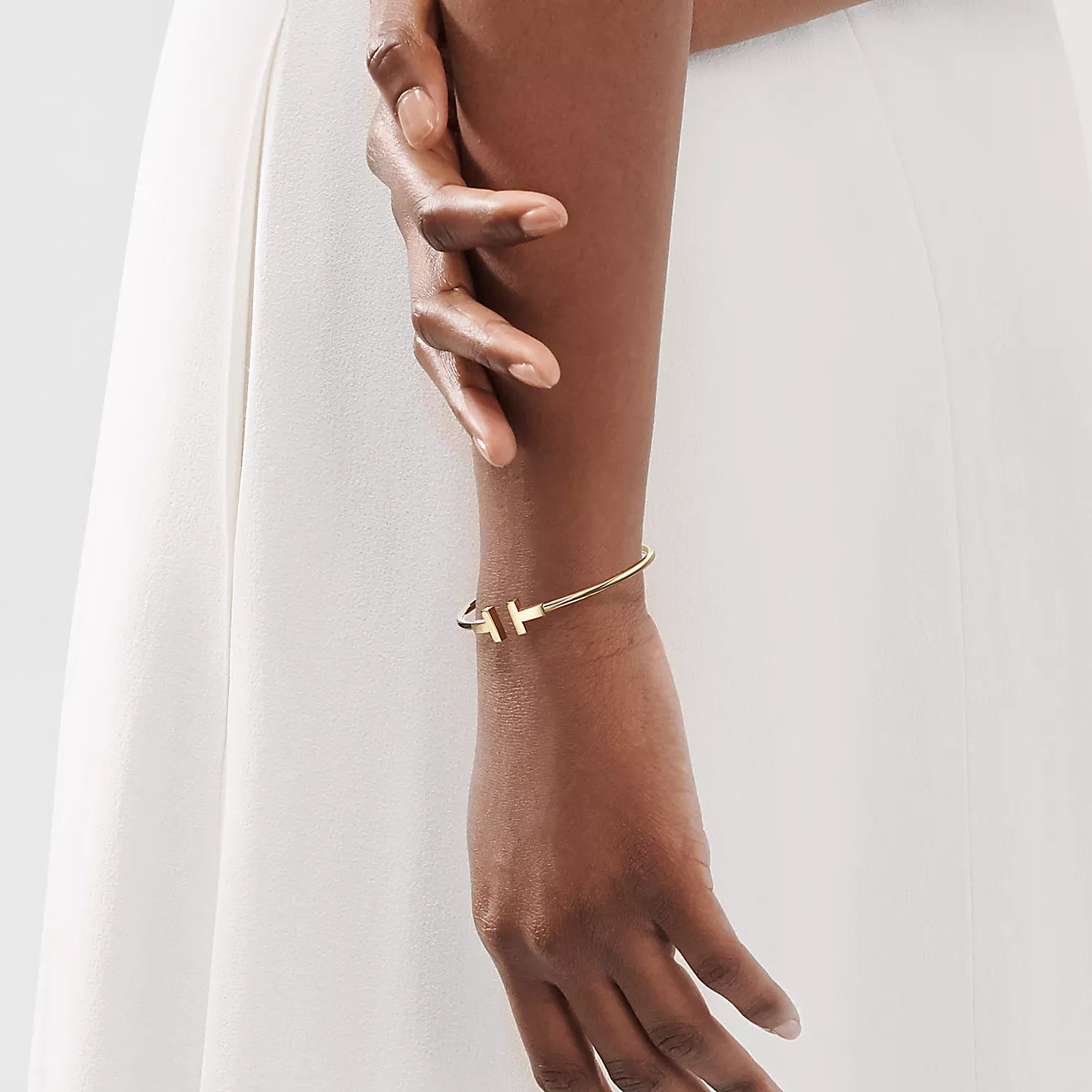 Minimalist T Wire Bracelet Diana Hampton