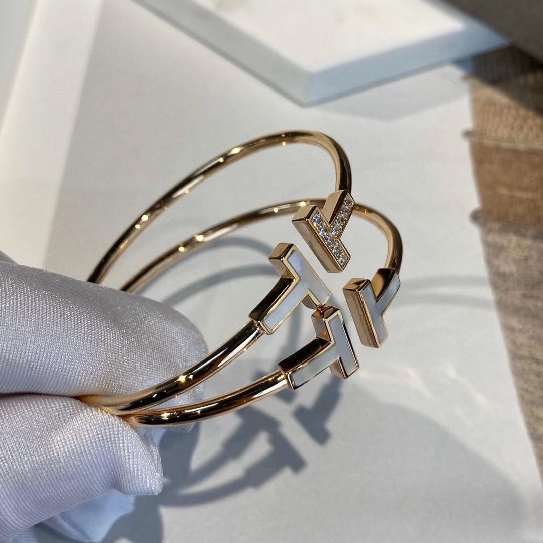 Stylish T Wire Bracelet Diana Hampton