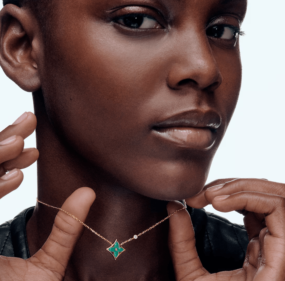 Color Blossom BB Star Necklace - Green Diana Hampton 