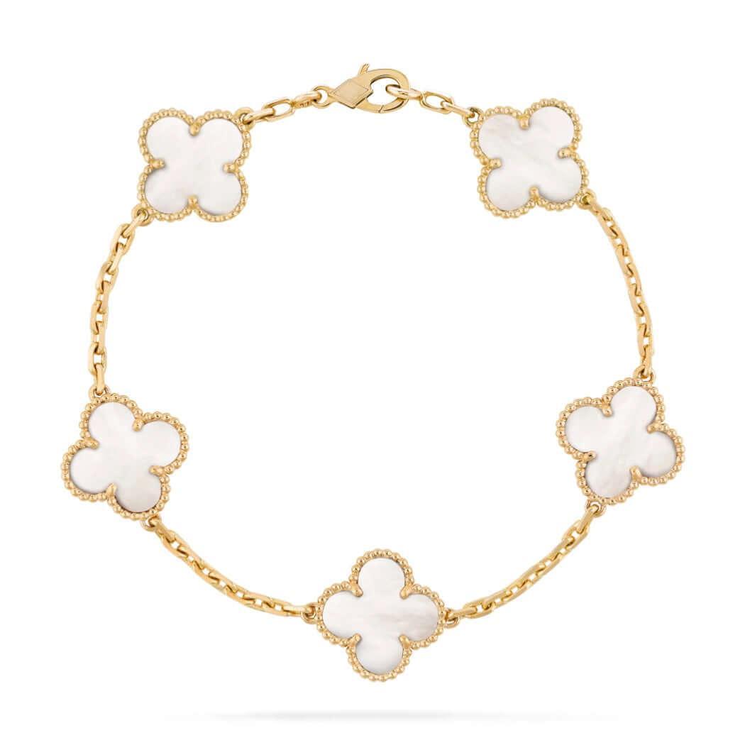 The Clover Bracelet Diana Hampton 