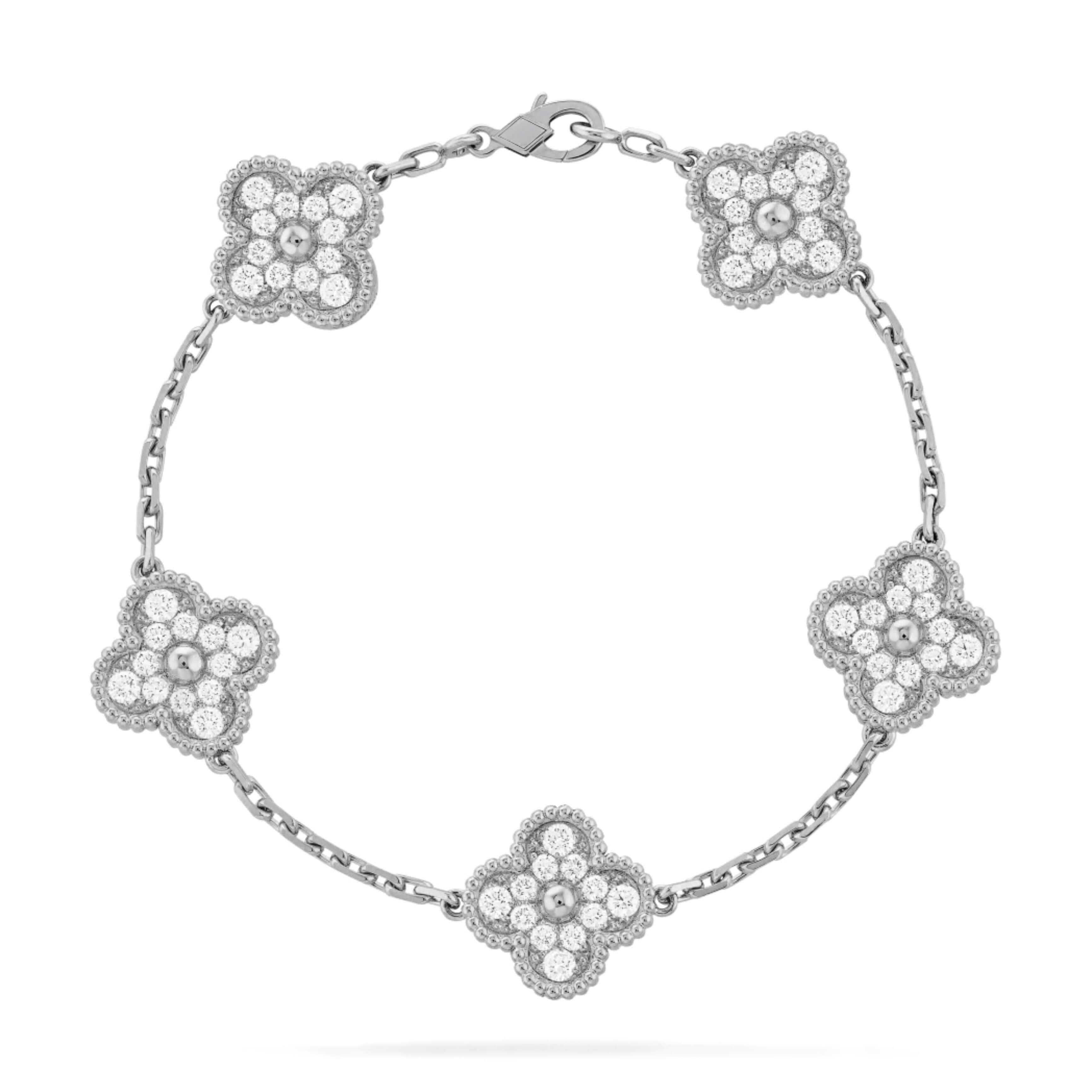The Clover Bracelet Diana Hampton 