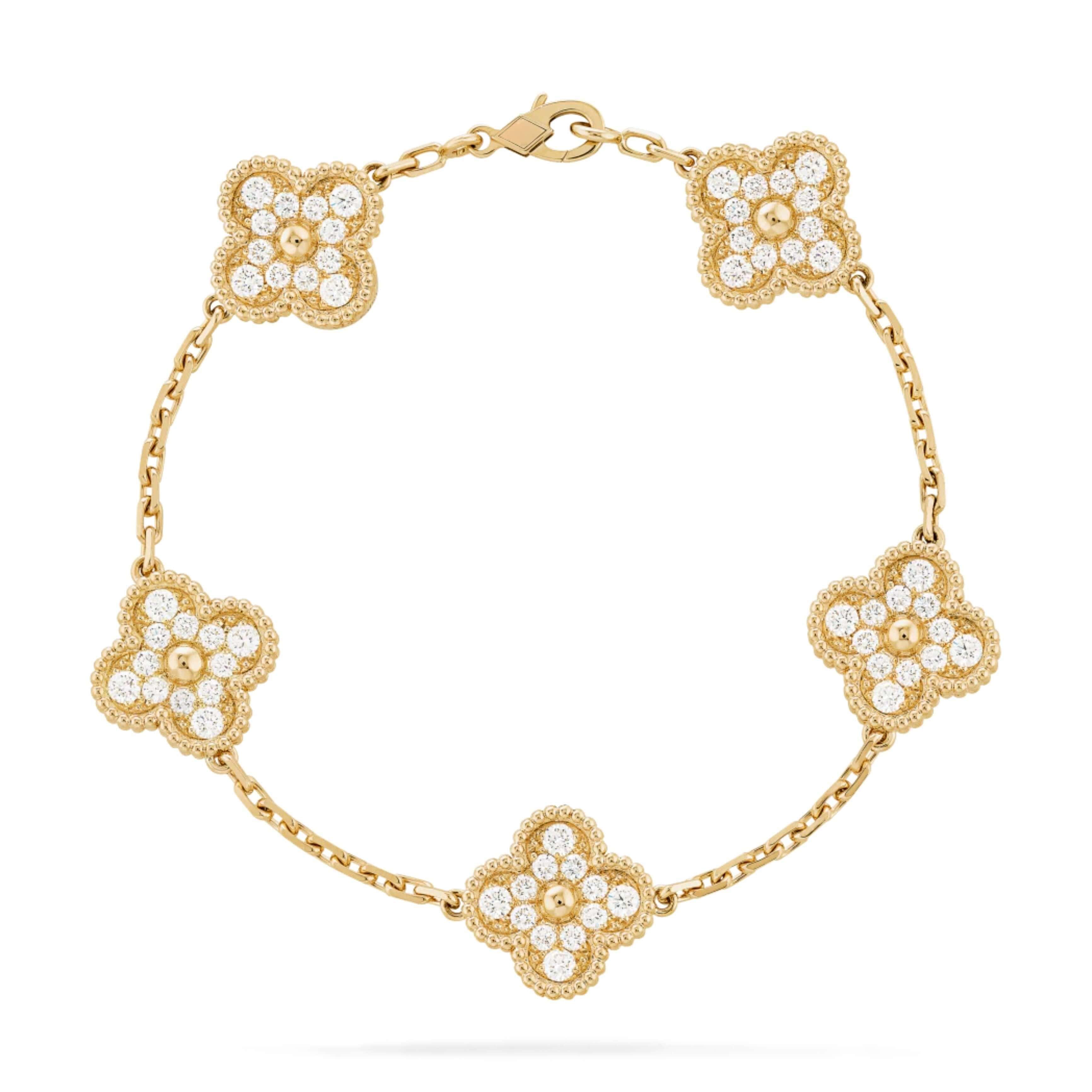 The Clover Bracelet Diana Hampton 