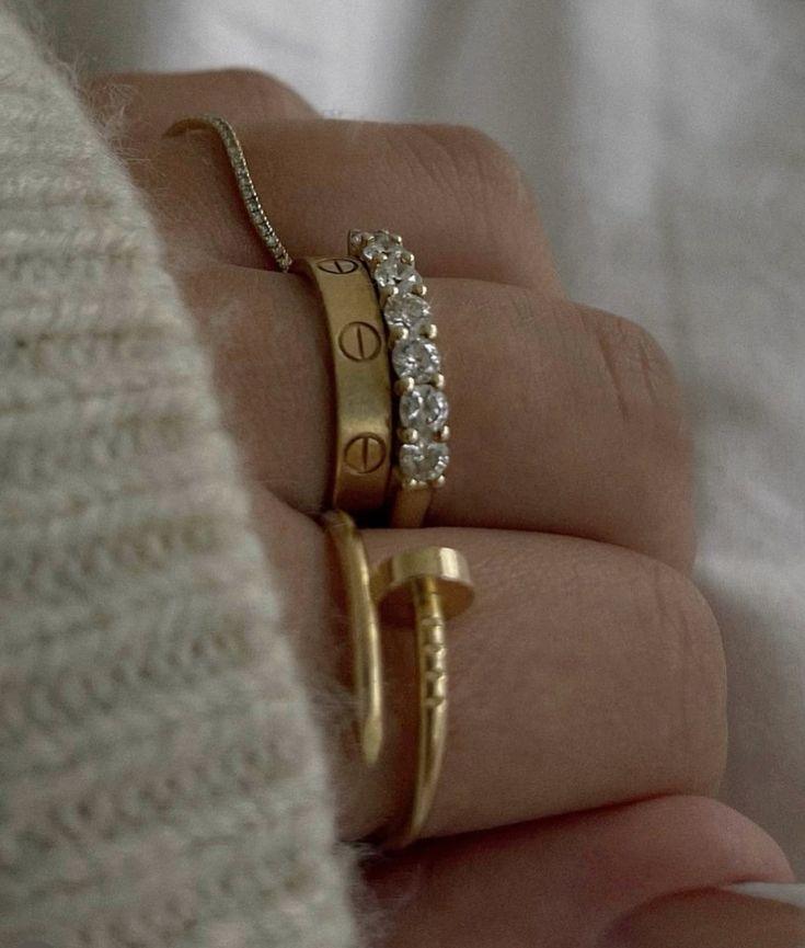 The Nail Ring Diana Hampton 